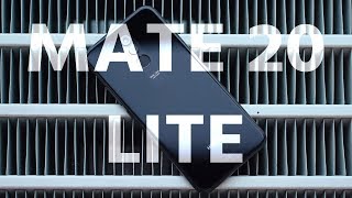 Análisis del Huawei Mate 20 Lite: ¿nuevo estilo y AI bastan?