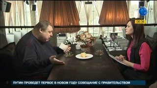 Актре Александр Семчев "Я перестал любить Новый год" Ведущая Наталья Панкратова