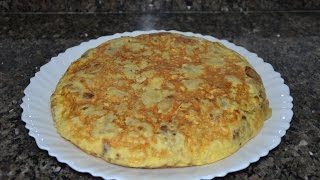 Испанская картофельная тортилья (Tortilla de patatas). Испанская кухня.