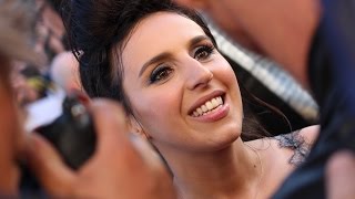 Джамала просльозилася на відкритті Євробачення / Jamala (Ukraine) on Red Carpet of Eurovision 2016
