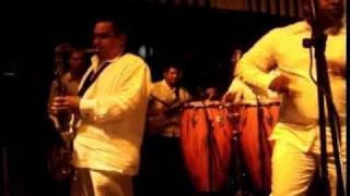 JUAN ALVAREZ Y SU ORQUESTA BARBACOA - SALUDO DE BIENVENIDA