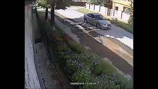 ВНИМАНИЕ! Разыскивается владелец «Mazda 3», скрывшийся с места ДТП, в котором пострадал ребёнок.