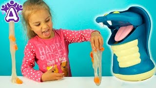 Слюнявая змея и Друзяки Пропавший телефон и сумочка Все в слизи Новые Видео для Детей 2016