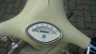 Classic Vespa VBB 150cc in Cream - ID: SV#077