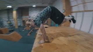 ПАРКУР ОБУЧЕНИЕ ТРЮКАМ, КАК СДЕЛАТЬ ЭЛЕМЕНТ "КОНГ" ЗА 5 МИНУТ