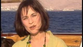 בועות - נורית הירש ומקהלת שרונית (מתוך "דיג דיג דוג 3")