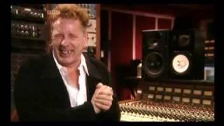John Lydon Talks About Kate Bush - BBC Queens of Pop (2009)