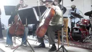 Tristan Honsinger's 7 Seas Orchestra in Garnwerd