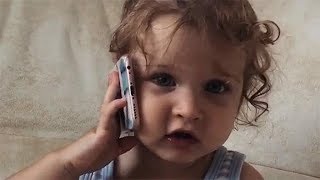 ТЕОНА БОРОДИНА ГОВОРИТ ПО ТЕЛЕФОНУ :) (ondom2.com)