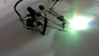 Мультивибратор с RGB светодиодом. Проблема с запуском