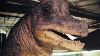 JURASSIC PARK Brachiosaurus Animatronic Puppet Rehearsal