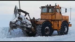 Трактор Кировец. Расчистка дорог от снега. Первый выезд.