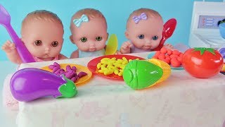 Куклы Пупсики Кушают Разноцветное Play-Doh. Готовим Овощи. Мультик для Девочек Зырики ТВ
