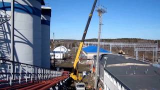 Работа автокрана 50 тонн - установка мачты