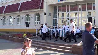 Уличные танцы в Бресте! А у вас в городе танцуют на улицах?  Street dance!