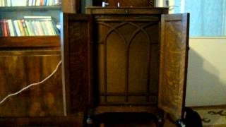 Gramofon / patefon electric His Master's Voice ani '30