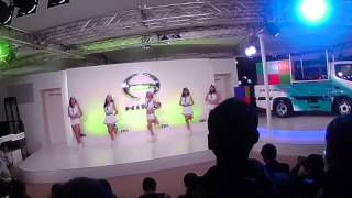 欲望渦巻く東京オートサロン2014(一般特別公開日)　日野自動車ブース・ダンスショー