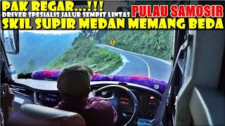 Gaya santai Pak REGAR...!!! Driver spesialis jalur sempit lintas PULAU SAMOSIR