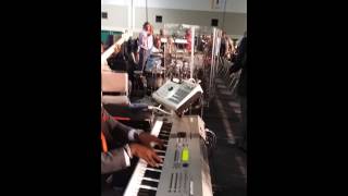 AIM 15MIN PRAISE BREAK 2014