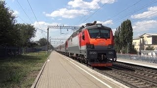 Встреча электровозов ЭП20-014 и ЭП1М-651