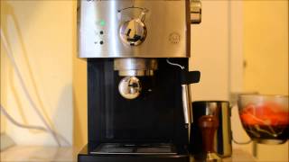 Preparare espresso & cappuccino cu Philips Saeco Poemia HD8325/79