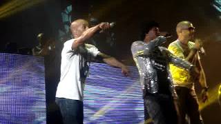 I AM "Je Danse Le Mia" Live Au Pont du Rock 2014
