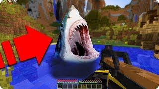 APARECE UN TIBURÓN GIGANTE EN MI CASA EN MINECRAFT ?