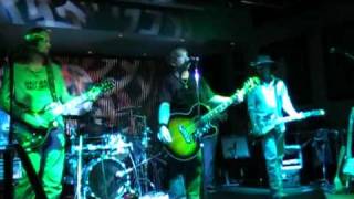 Hillbilly Delux "Chicken Fried" live at Hard Rock Cafe Nashville, TN 2/20/10