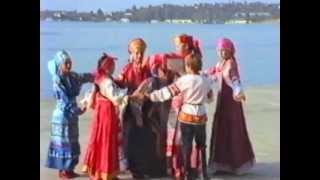 "Калинка" на Фестивальной площади (1993г., архив)
