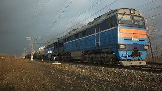 Тепловоз 2ТЭ116У-0066 с грузовым поездом