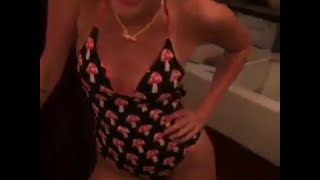 Miley Cyrus Kissing Jennifer Lawrence! LEAKED SNAPCHAT