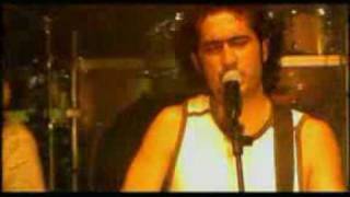 KIRAÇ - Kan ve gül