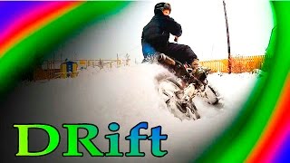 Сумасшедший зимний  Дрифт на ПитБайке./\.Crazy winter drift on PitBike