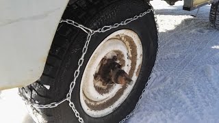 УАЗ БУХАНКА : Цепи . Или как перекопать поле))