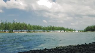 Keindahan Pantai Tuban Jawa Timur
