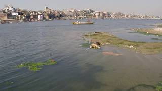 Трупы в реке Ганг .Варанаси .Город мертвых .Varanasi. 2018