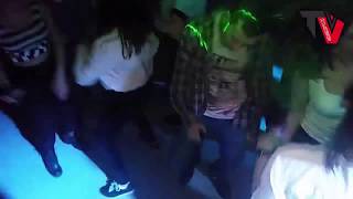 როგორ ერთობიან კლუბში ქართველი თინეიჯერები