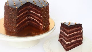 Tuxedo Cake | Chocolate Vanilla Cake | Eggless