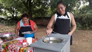 COMO SIEMPRE MAMA BERTA Y YESSI BIEN ALEGRES El salvador 4x4
