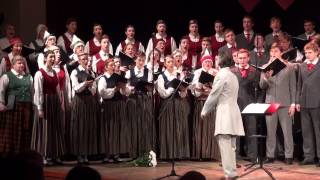 ES STĀVU DZIESMAS VIDŪ, koncerts k.c..„Imanta” (18.11.2014) - 00001