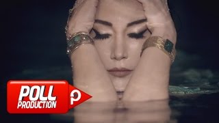 Hande Yener - Seviyorsun ( Official Video )