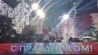 Юлия Андреева. Донецк. День города 2015. Русский Русскому помоги.