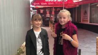 Как Леночка отмечала День Рождение в Мулен Руж видео для детей KIDS Children vlog