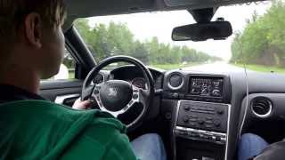 Jízda Nissan GT-R (dálnice, zrychlení 100-150 km/h) / Mnich. Hradiště / 2.6.2013