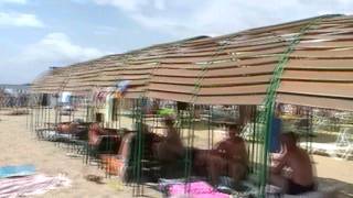 На пляже пансионата Нива
