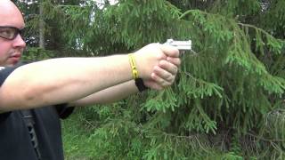 Cobra 22LR (2 Shot Derringer) Trying Out The New Custom Grips!!!