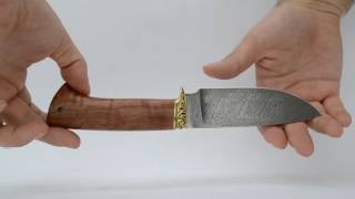 Нож Сом из дамаска. Рукоять из дерева сапели и литьем из латуни.