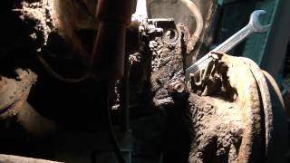 Как и чем открутить закисшую гайку / How to unscrew a rusted nut