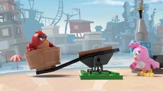 Pig City Teardown - LEGO Angry Birds - Product Animation