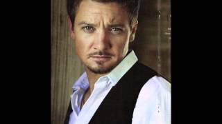 JEREMY RENNER